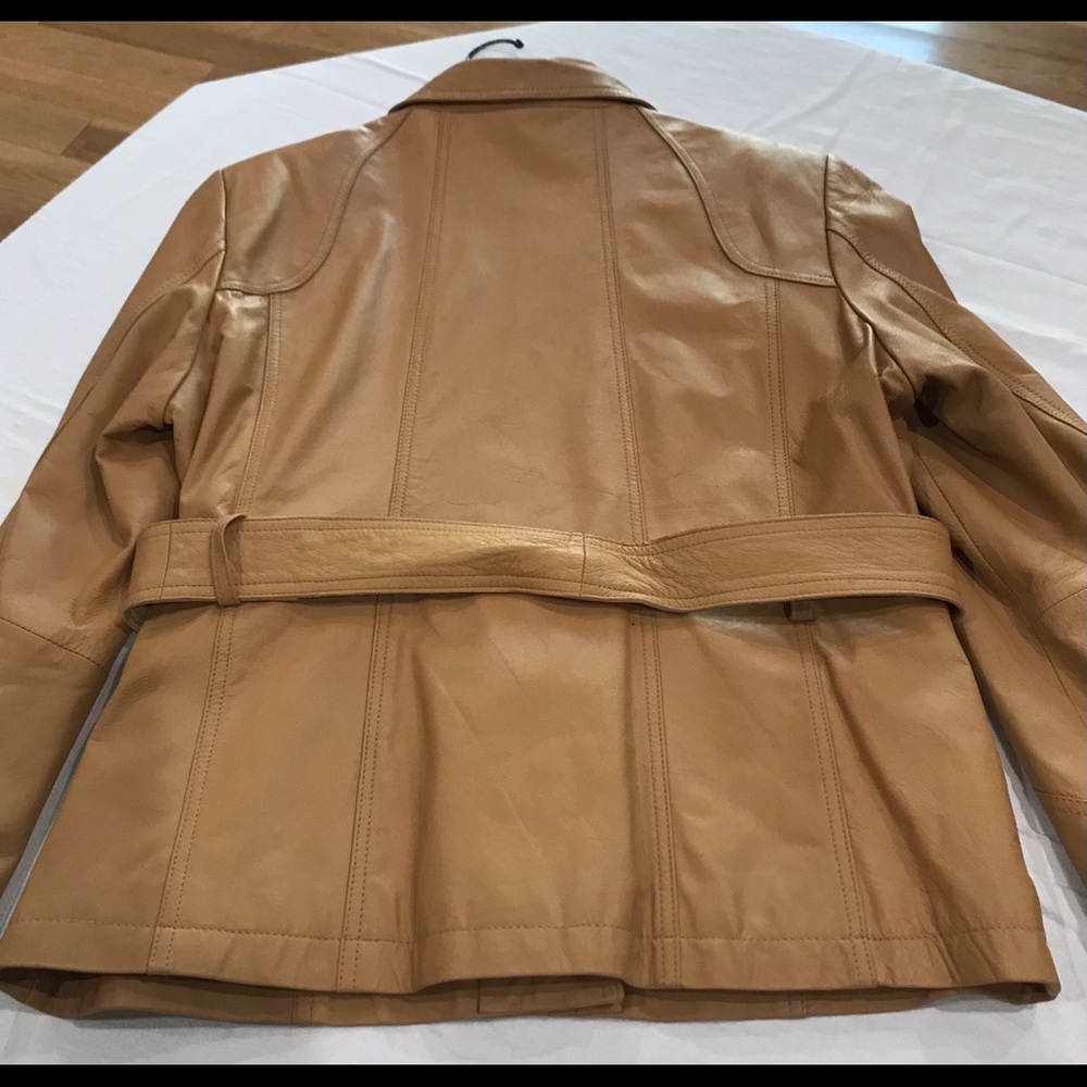 Leather jacket - Picture 2 of 4